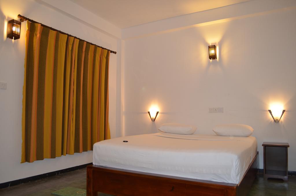 Luvi Lucas River Side Weligama Pokój zdjęcie