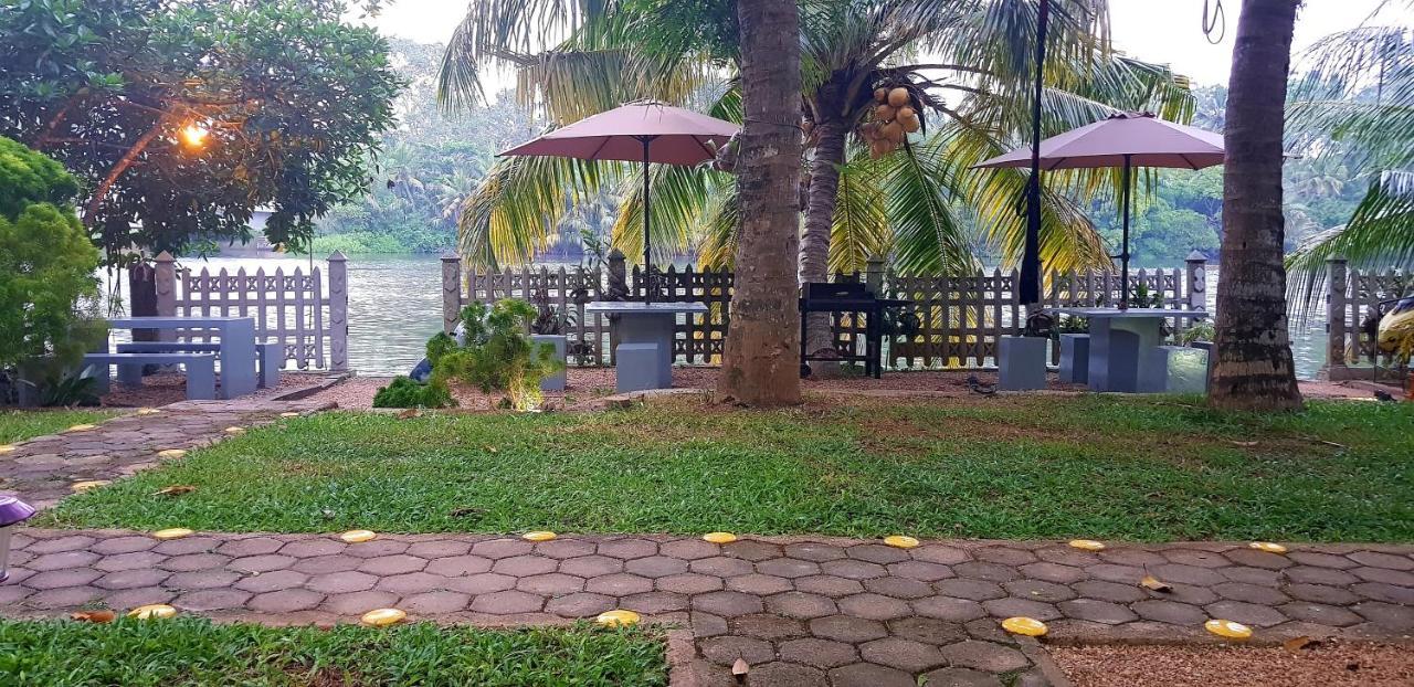Luvi Lucas River Side Weligama Zewnętrze zdjęcie